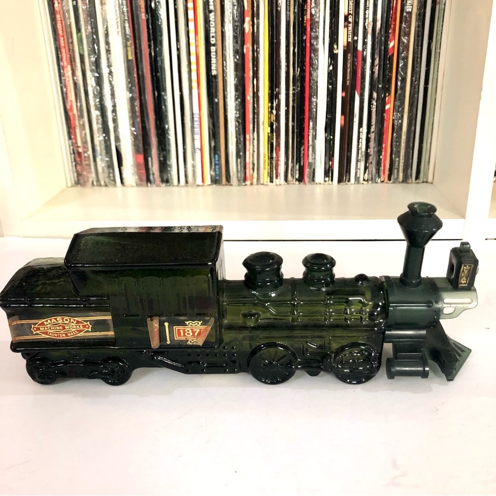 Vintage Avon Train bottles - Picture 3 of 7